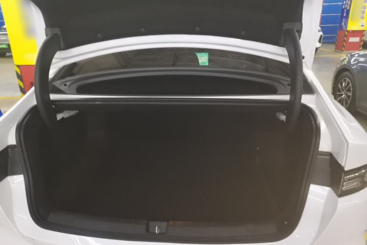 Used BYD Destroyer 05 2024 HONOR Edition DM-i 55KM Luxury Model Trunk