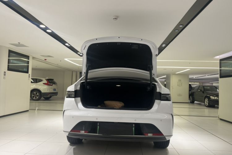 Used BYD Destroyer 05 2024 HONOR Edition DM-i 55KM Luxury Model Trunk