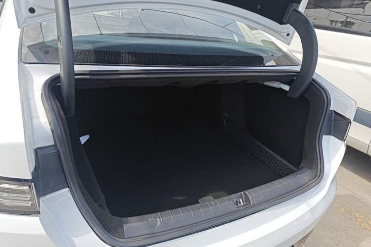 Used BYD Destroyer 05 2024 HONOR Edition DM-i 55KM Luxury Model Trunk