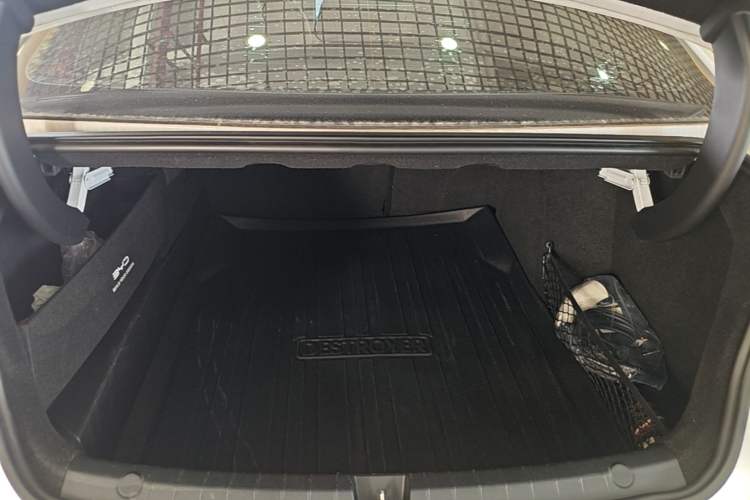 Used BYD Destroyer 05 2024 Honor Edition DM-i 120KM Luxury Model Trunk