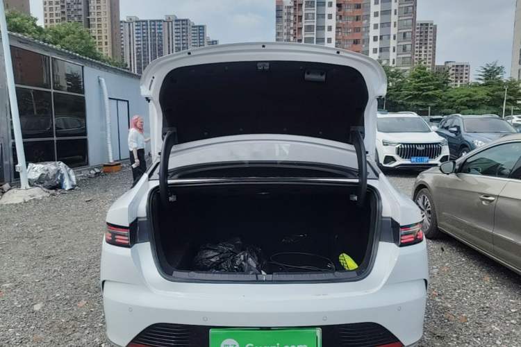 Used BYD Destroyer 05 2024 HONOR Edition DM-i 55KM Luxury Model Trunk