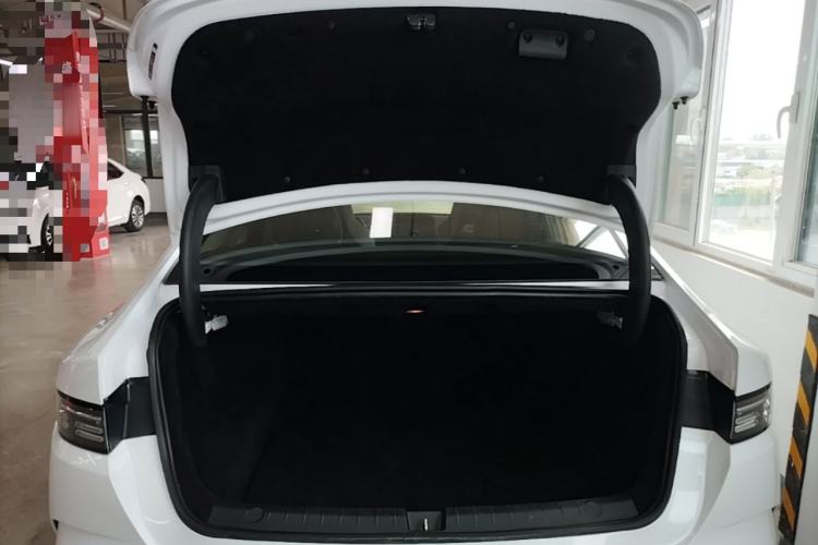Used BYD Destroyer 05 2024 HONOR Edition DM-i 55KM Luxury Model Trunk