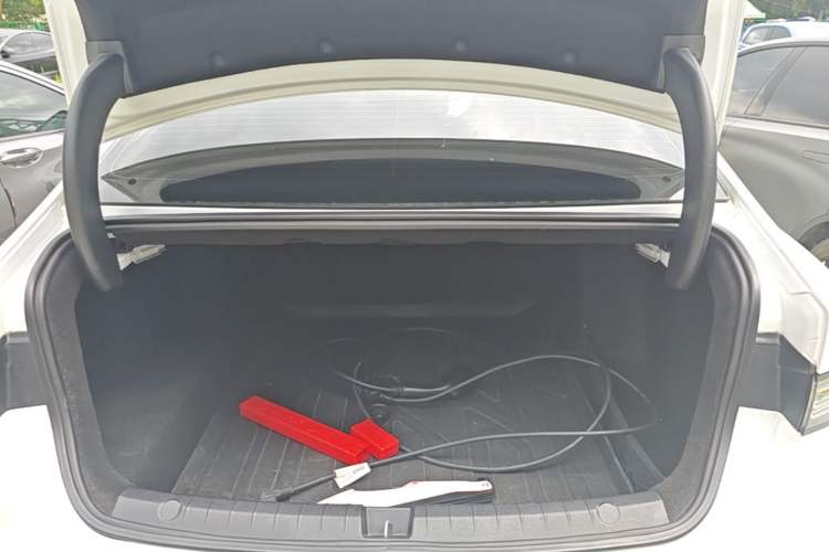 Used BYD Destroyer 05 2024 HONOR Edition DM-i 55KM Luxury Model Trunk