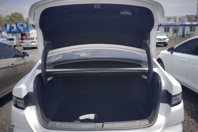 Used BYD Destroyer 05 2024 HONOR Edition DM-i 55KM Luxury Model Trunk