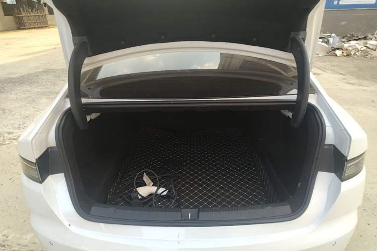 Used BYD Destroyer 05 2024 HONOR Edition DM-i 55KM Luxury Model Trunk