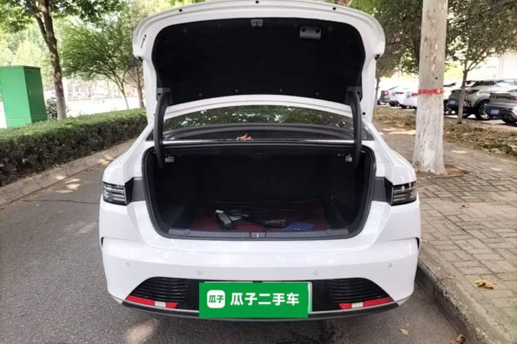 Used BYD Destroyer 05 2024 HONOR Edition DM-i 55KM Luxury Model Trunk