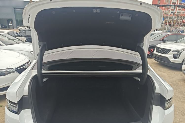 Used BYD Destroyer 05 2024 HONOR Edition DM-i 120KM Prestige Model Trunk