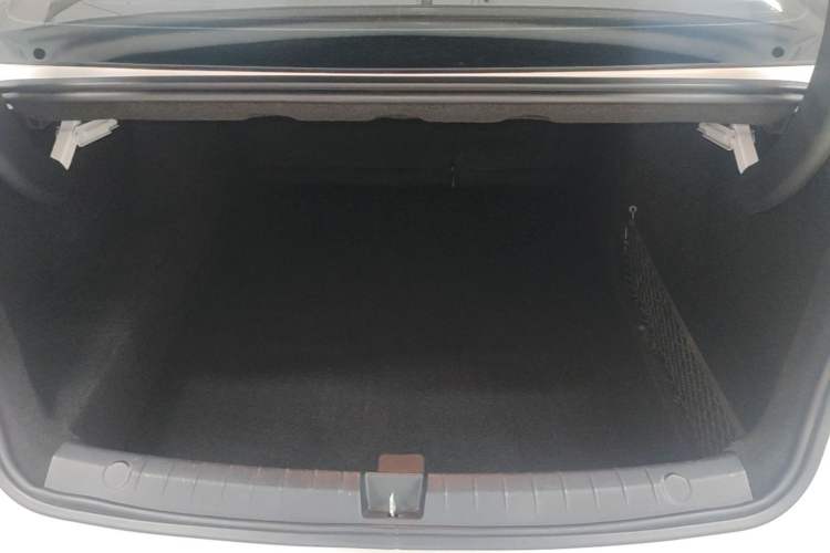 Used BYD Destroyer 05 2024 HONOR Edition DM-i 55KM Luxury Model Trunk