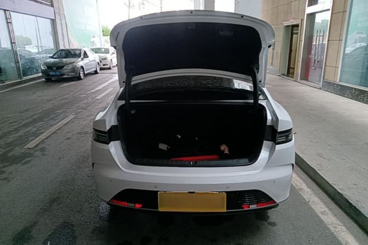Used BYD Destroyer 05 2024 Honor Edition DM-i 120KM Luxury Model Trunk