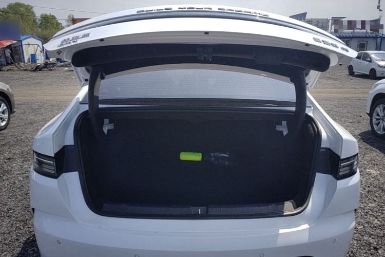 Used BYD Destroyer 05 2024 HONOR Edition DM-i 55KM Luxury Model Trunk