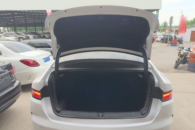 Used BYD Destroyer 05 2024 HONOR Edition DM-i 55KM Luxury Model Trunk