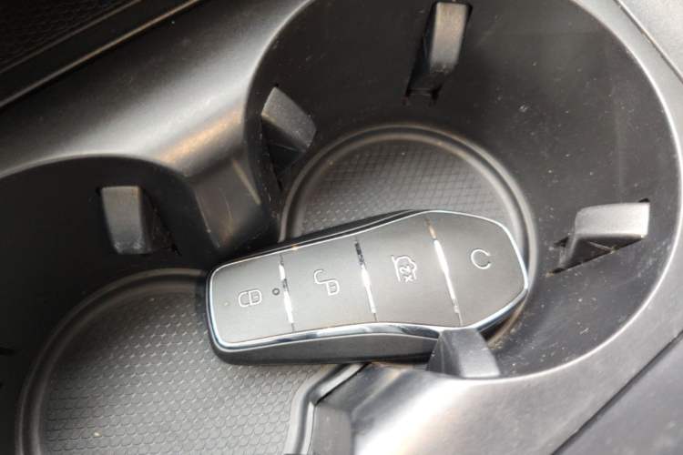 Used BYD Destroyer 05 2024 HONOR Edition DM-i 55KM Luxury Model Vehicle Key