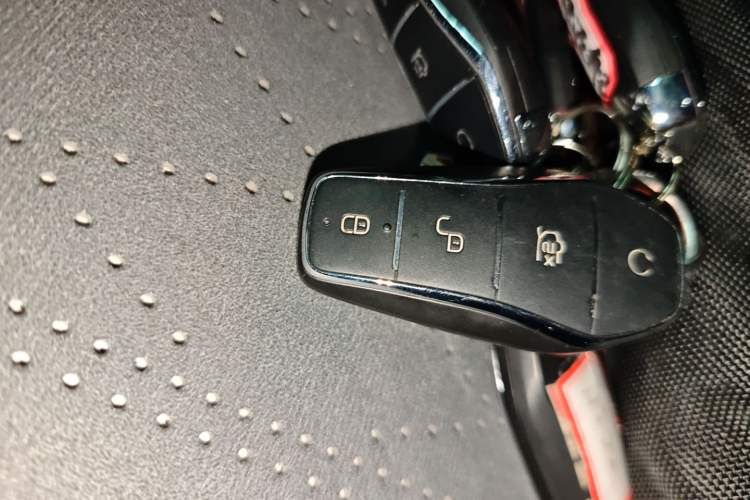 Used BYD Destroyer 05 2024 HONOR Edition DM-i 55KM Luxury Model Vehicle Key