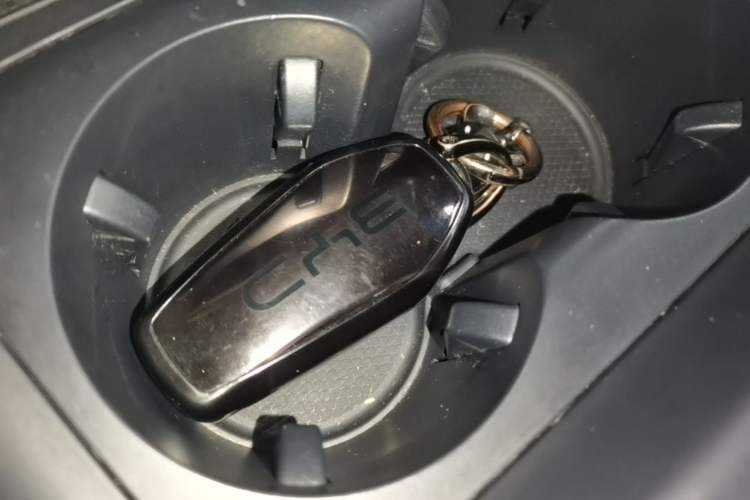 Used BYD Destroyer 05 2024 HONOR Edition DM-i 55KM Luxury Model Vehicle Key