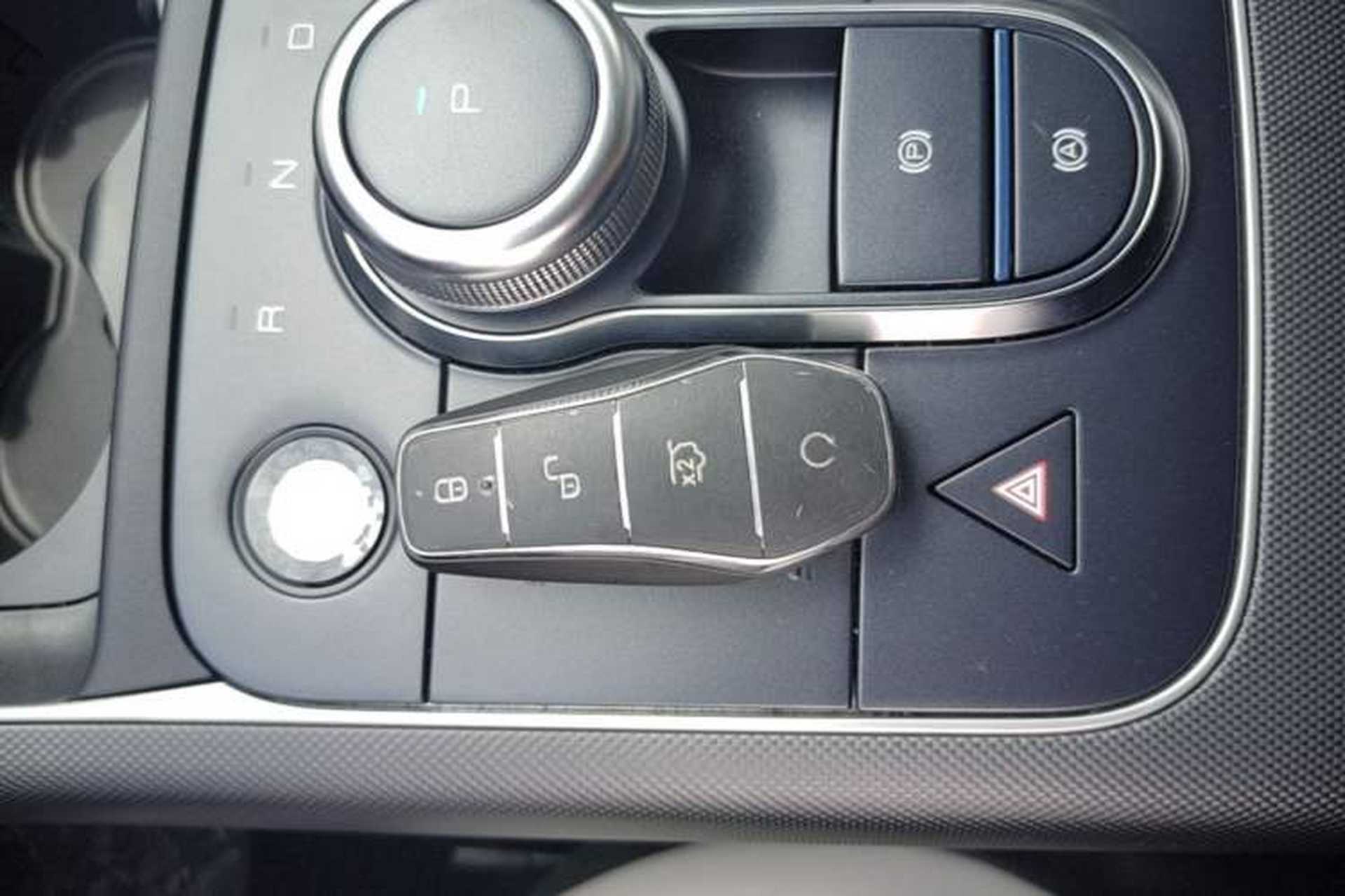 Used BYD Destroyer 05 2024 HONOR Edition DM-i 55KM Luxury Model Vehicle Key