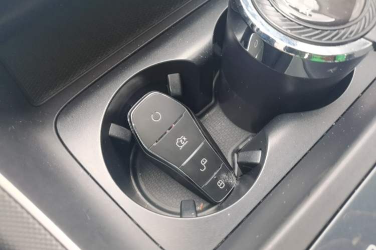 Used BYD Destroyer 05 2024 HONOR Edition DM-i 55KM Luxury Model Vehicle Key