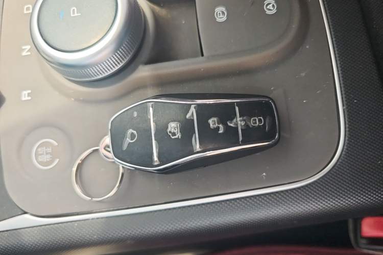 Used BYD Destroyer 05 2024 HONOR Edition DM-i 55KM Luxury Model Vehicle Key