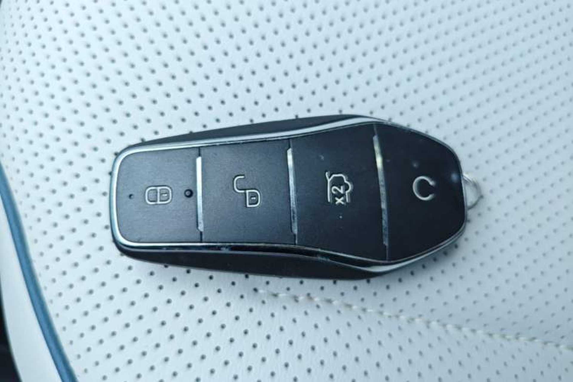 Used BYD Destroyer 05 2024 HONOR Edition DM-i 55KM Luxury Model Vehicle Key