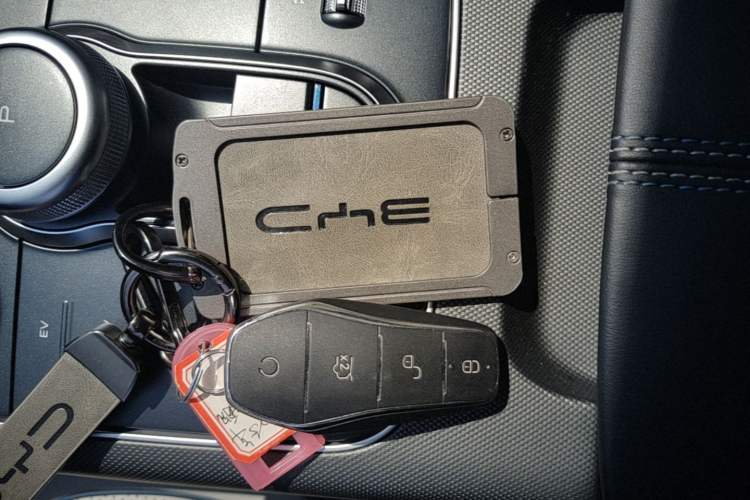 Used BYD Destroyer 05 2024 HONOR Edition DM-i 55KM Luxury Model Vehicle Key