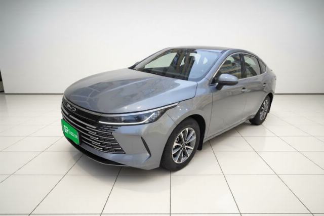 Ojetý BYD Destroyer 05 2025 DM-i 55KM Standard Range Model