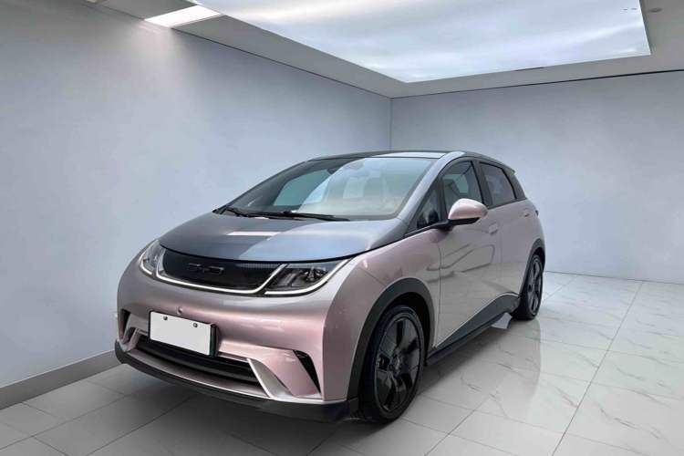 Used BYD Dolphin 2021 401km Knight Edition Guazi used car, China used car export, Used car for sale, Used BYD cars, Cheapest cars for sale, Electric vehicle, New energy car