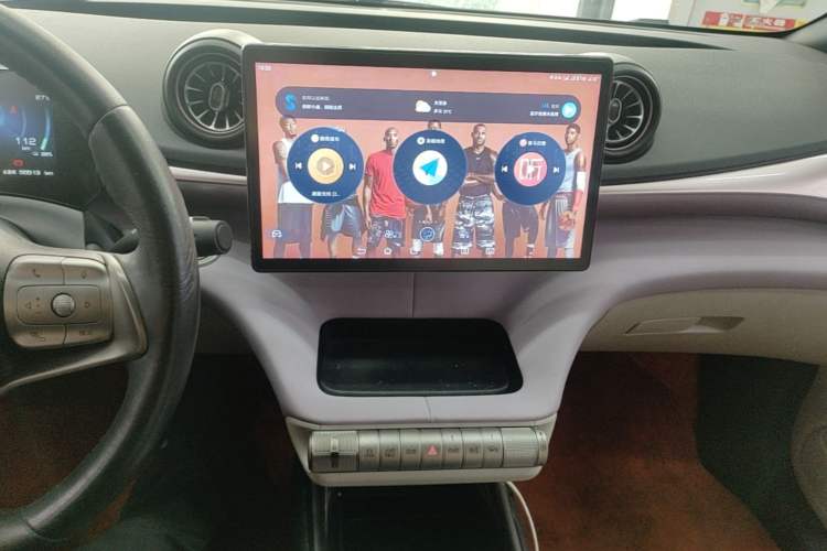Used BYD Dolphin 2021 405 km Free Version Audio And AC Panel