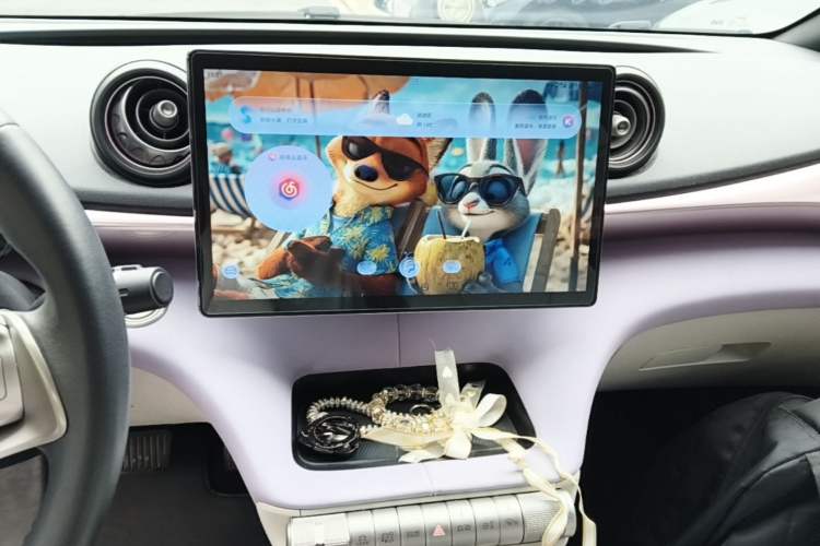 Used BYD Dolphin 2021 405 km Fashion Edition Audio And AC Panel