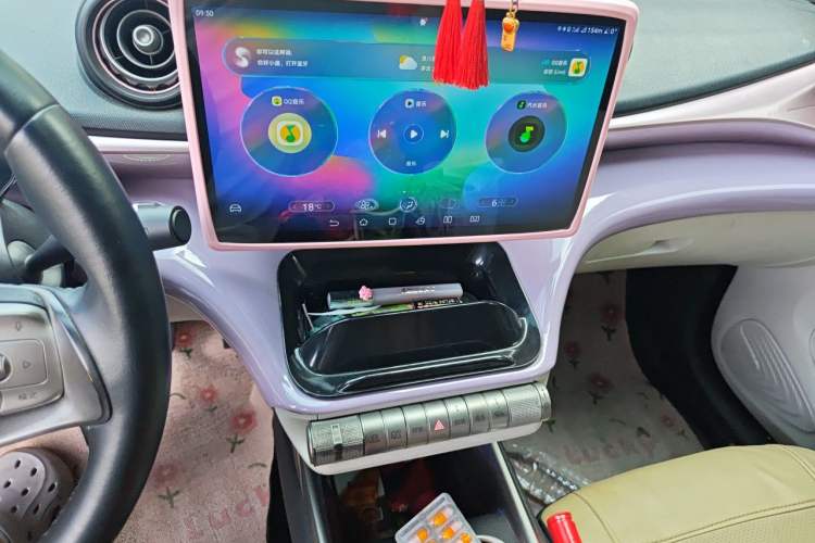 Used BYD Dolphin 2021 405 km Fashion Edition Audio And AC Panel
