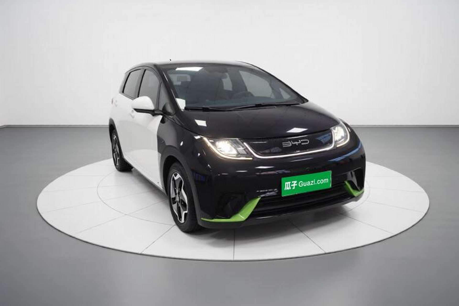 Used BYD Dolphin 2021 405 km Fashion Edition Exterior 1