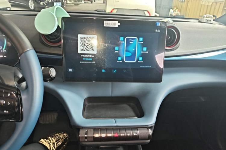 Used BYD Dolphin 2021 401km Knight Edition Audio And AC Panel