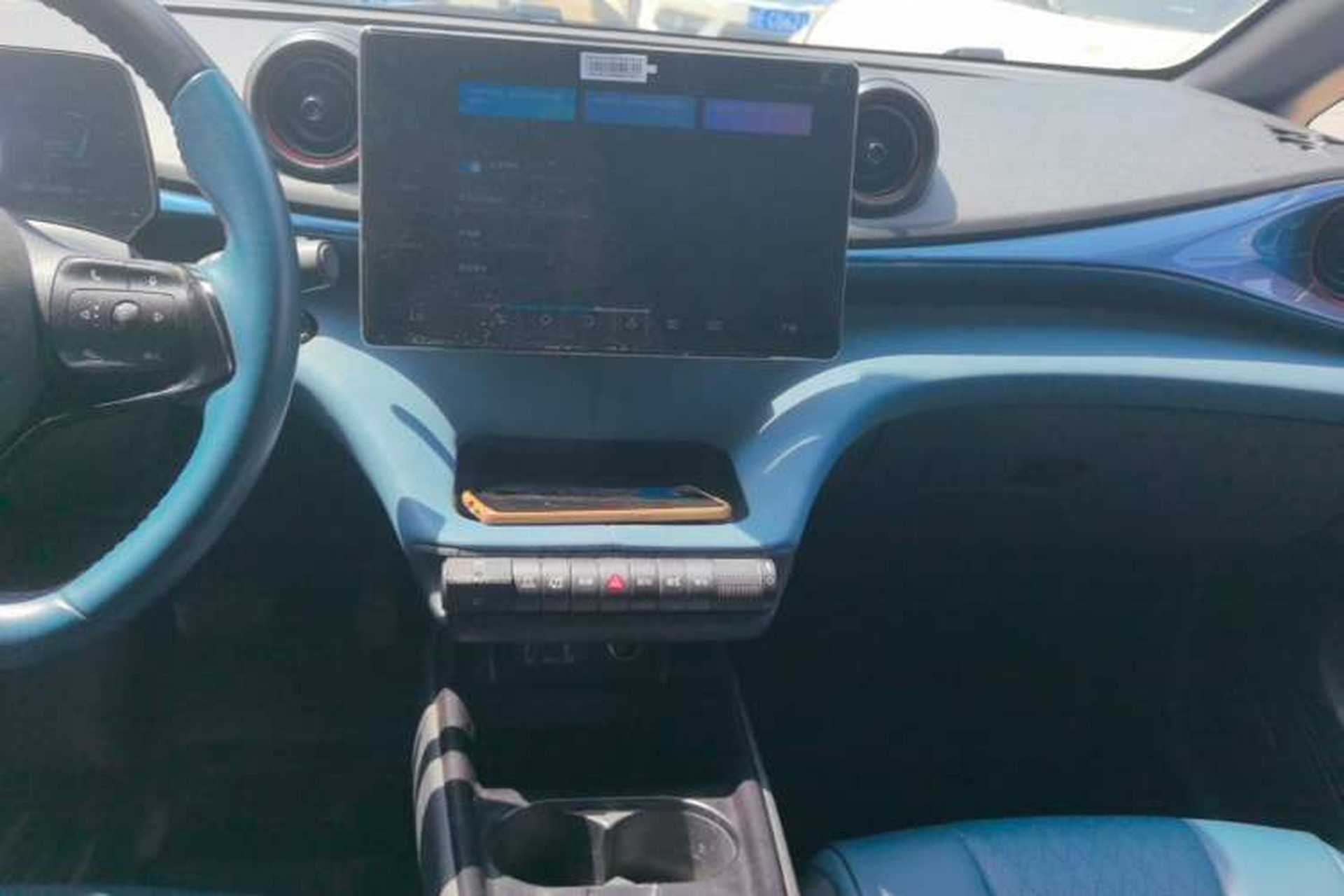 Used BYD Dolphin 2021 401km Knight Edition Audio And AC Panel