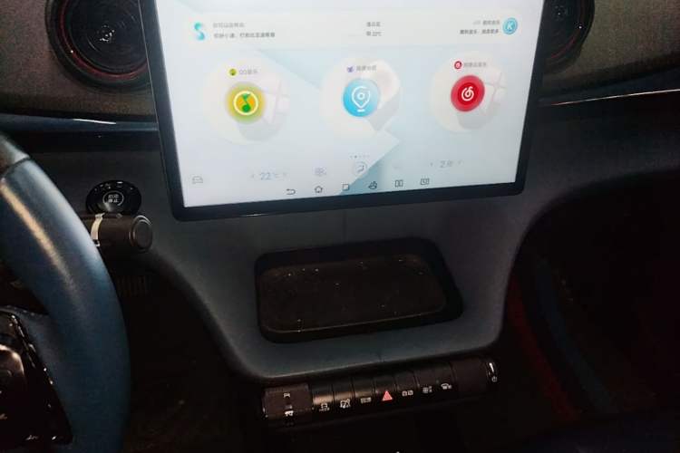 Used BYD Dolphin 2021 401km Knight Edition Audio And AC Panel