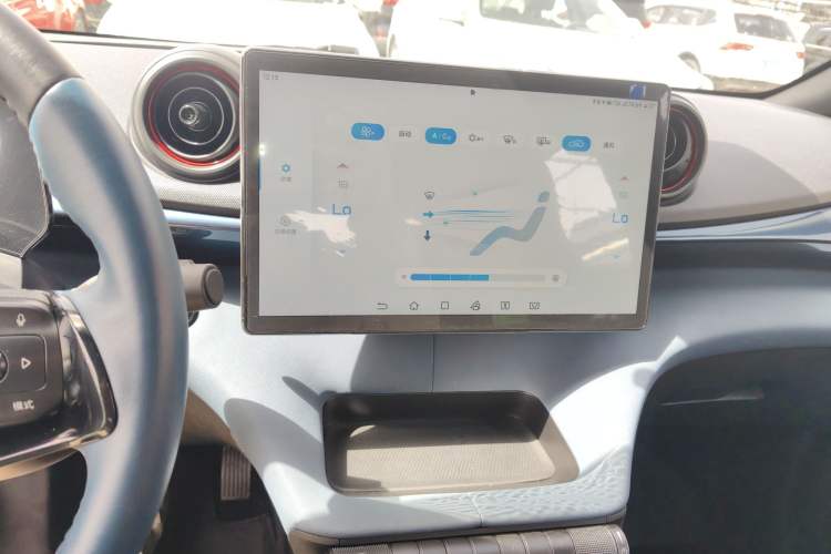 Used BYD Dolphin 2021 401km Knight Edition Audio And AC Panel