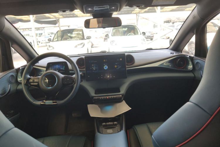 Used BYD Dolphin 2021 405 km Fashion Edition Center Console