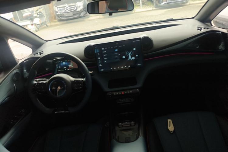 Used BYD Dolphin 2021 401km Knight Edition Center Console