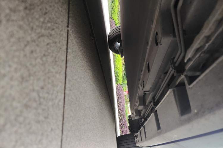 Used BYD Dolphin 2021 405 km Fashion Edition Chassis Front Left