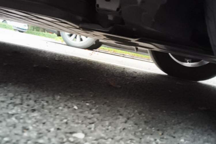 Used BYD Dolphin 2021 405 km Fashion Edition Chassis Front Right