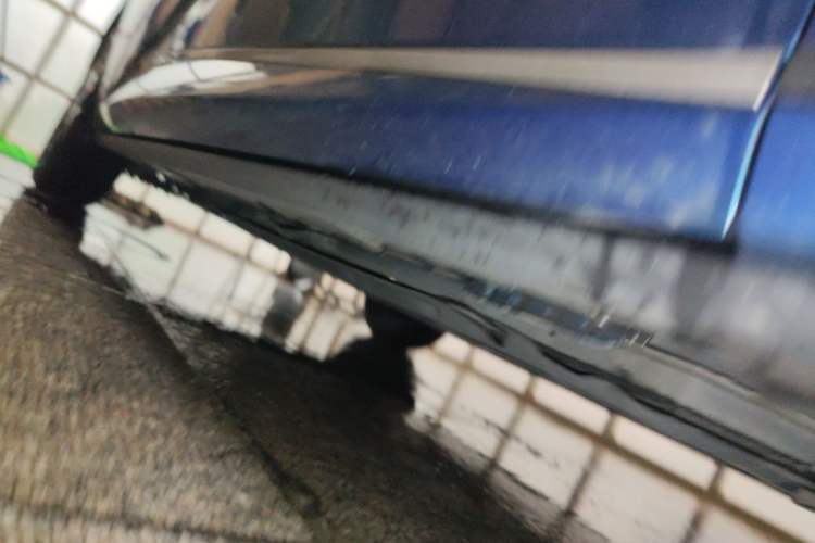Used BYD Dolphin 2021 405 km Fashion Edition Chassis Front Right