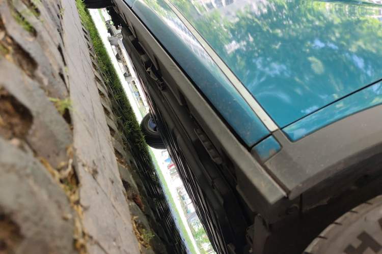 Used BYD Dolphin 2021 405 km Fashion Edition Chassis Front Right