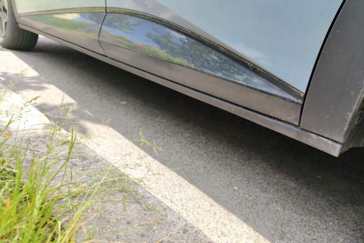 Used BYD Dolphin 2021 405 km Fashion Edition Chassis Rear Left