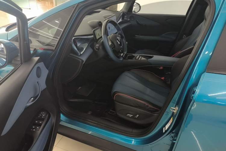 Used BYD Dolphin 2021 405 km Fashion Edition Driver Seat