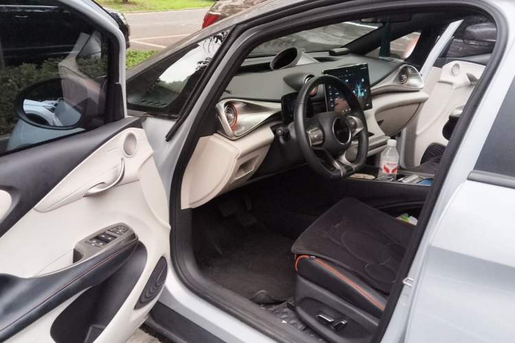 Used BYD Dolphin 2021 405 km Fashion Edition Driver Seat