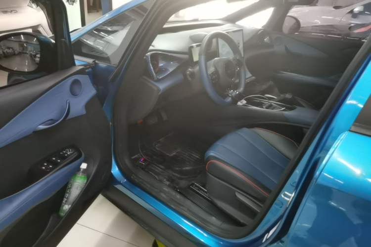 Used BYD Dolphin 2021 405 km Free Version Driver Seat