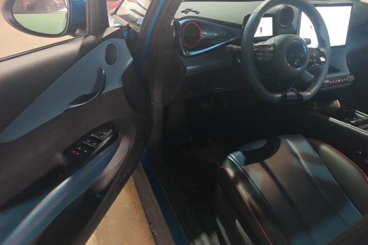 Used BYD Dolphin 2021 405 km Free Version Driver Seat