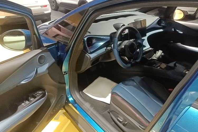 Used BYD Dolphin 2021 405 km Fashion Edition Driver Seat