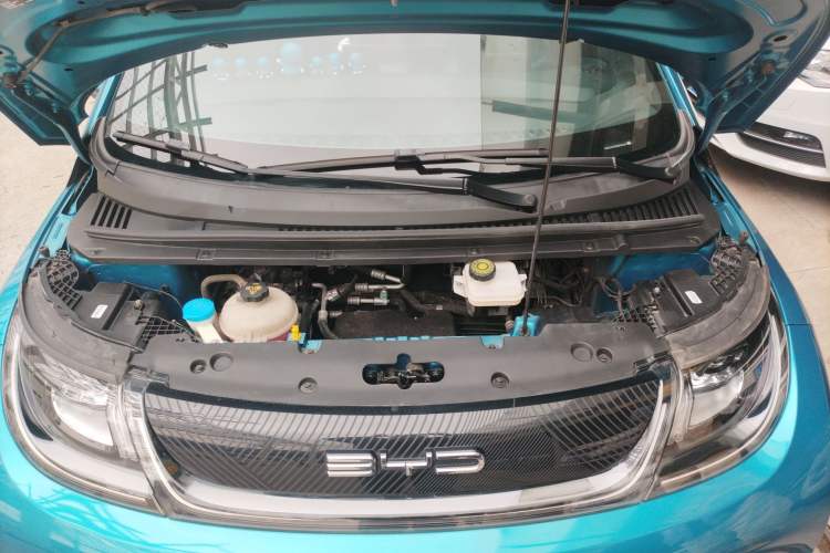 Used BYD Dolphin 2021 405 km Fashion Edition Engine Bay