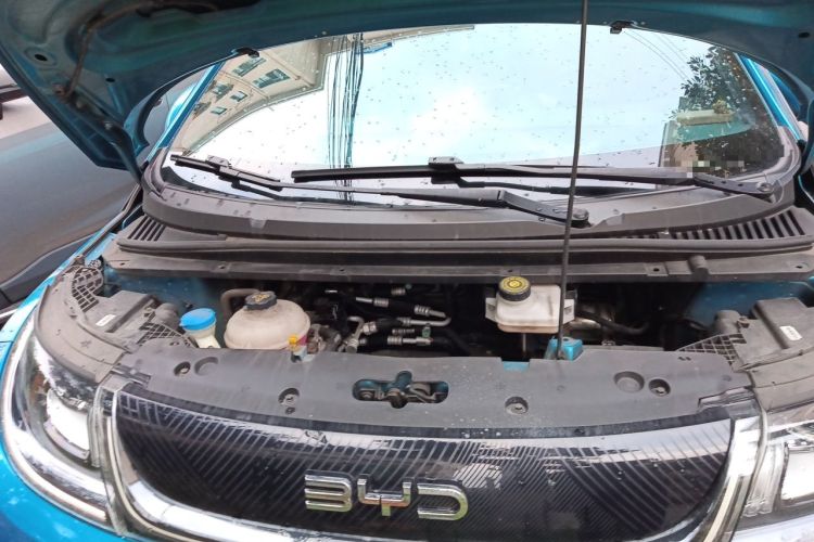 Used BYD Dolphin 2021 405 km Fashion Edition Engine Bay