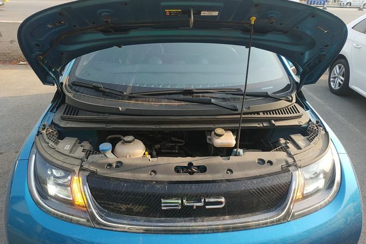 Used BYD Dolphin 2021 405 km Fashion Edition Engine Bay