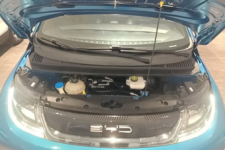 Used BYD Dolphin 2021 405 km Fashion Edition Engine Bay