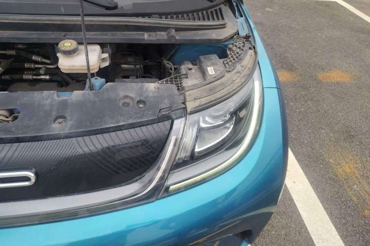 Used BYD Dolphin 2021 405 km Free Version Engine Bay Left